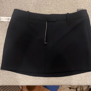 NWT Aritzia skirt